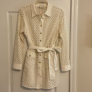 Zara Cream Eyelet Belted Jacket new condition.  Gorgeous but did not fit me.